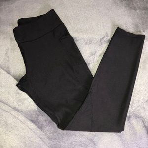 Reebok leggings with side pockets